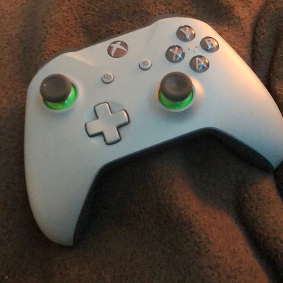Xbox Controller - Picture 4 of 4